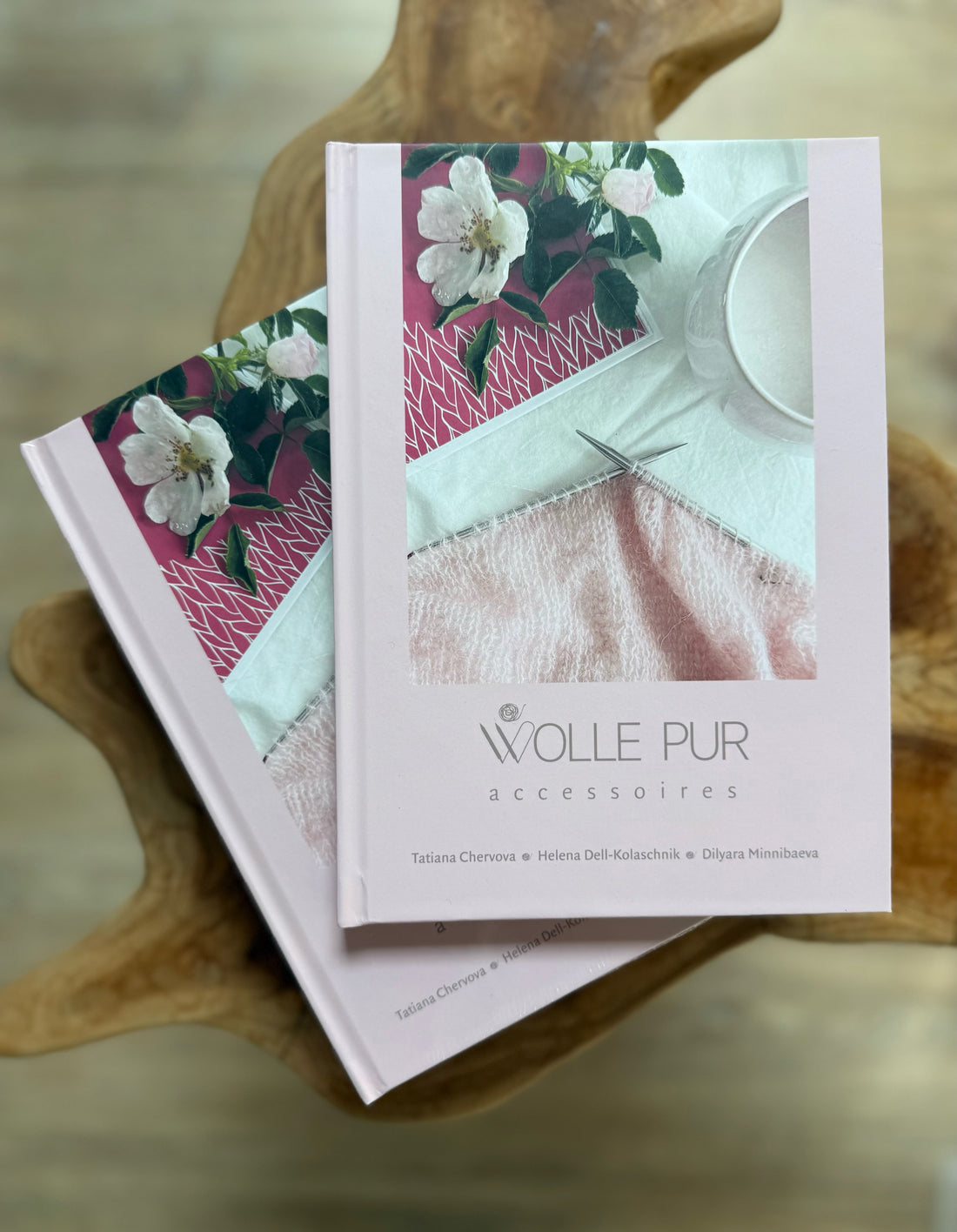 Buchpremiere bei Strick & Glück: WOLLE PUR – Accessoires