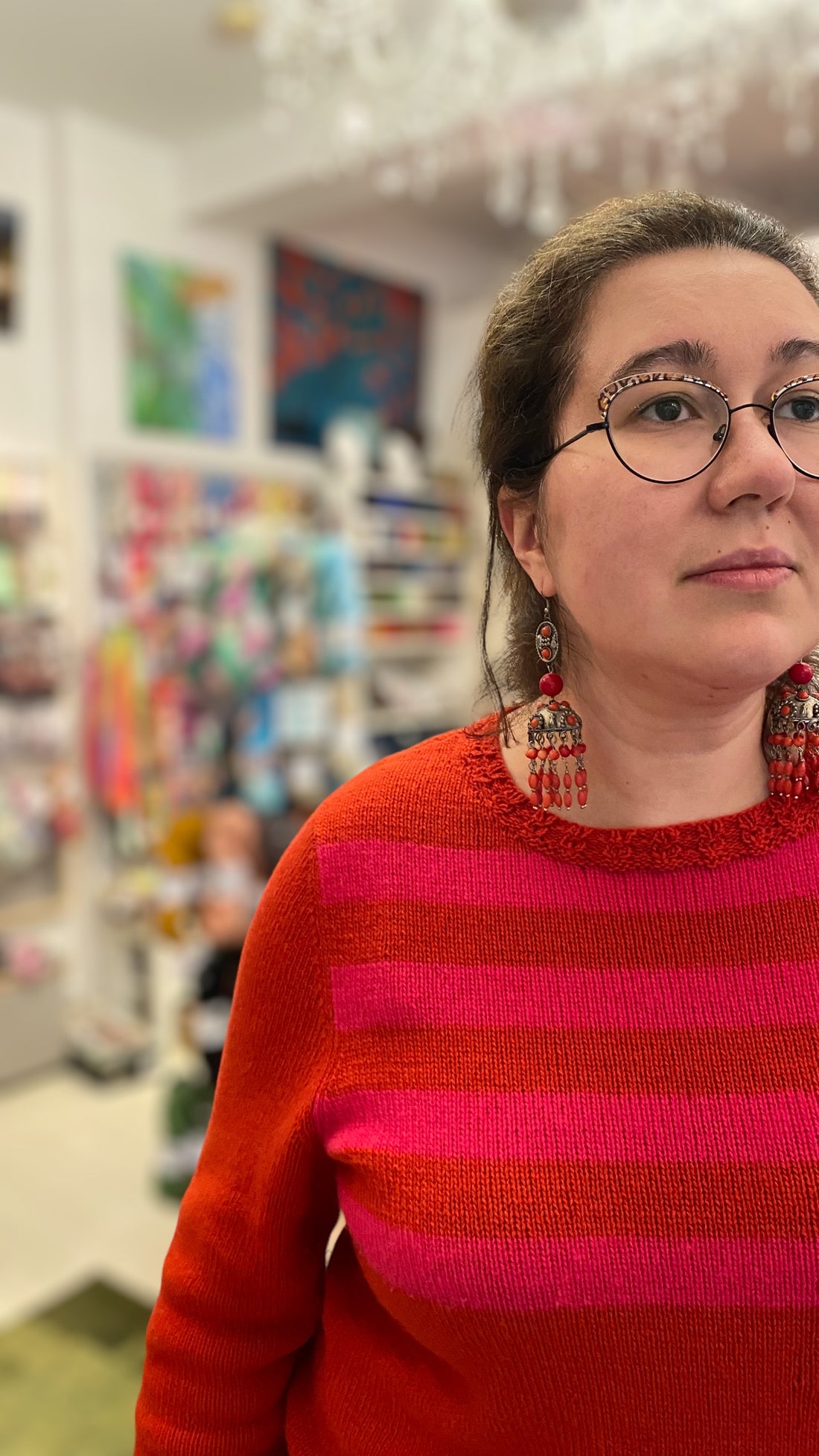 Maschinenstricken deluxe: Ein Kaschmirpullover entsteht