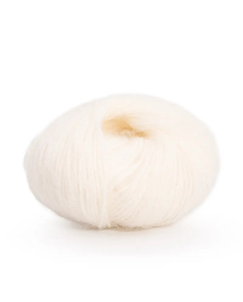 Zartes Mohair-Baumwoll-Garn in Pastellfarben, erhältlich in Hamburg