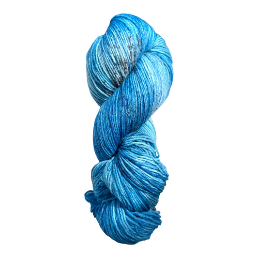 Hand-dyed 6-ply sock yarn from Augsburg