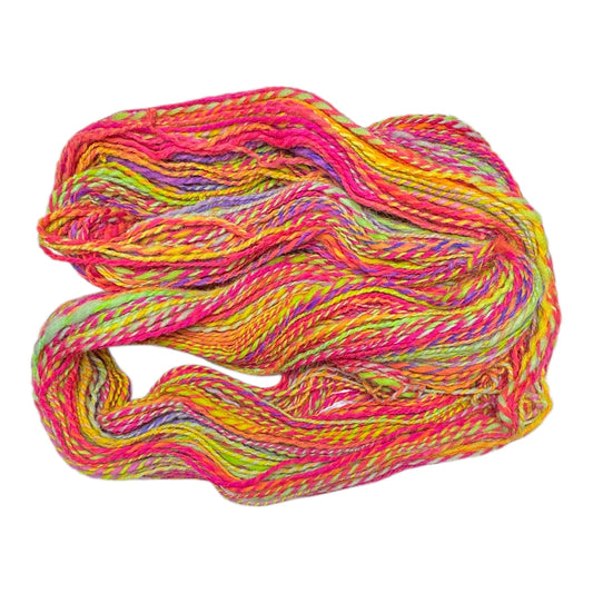 Neonwolle Electric Pop – Unikat aus handgesponnener Radnor-Faser