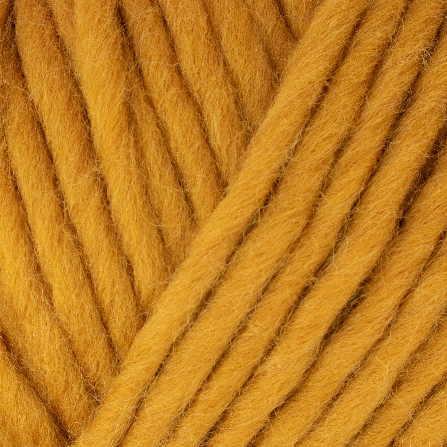 WYS - Re:Treat - SUPER Chunky Roving - Bluefaced Kerry Hill-Schaf - extra stark