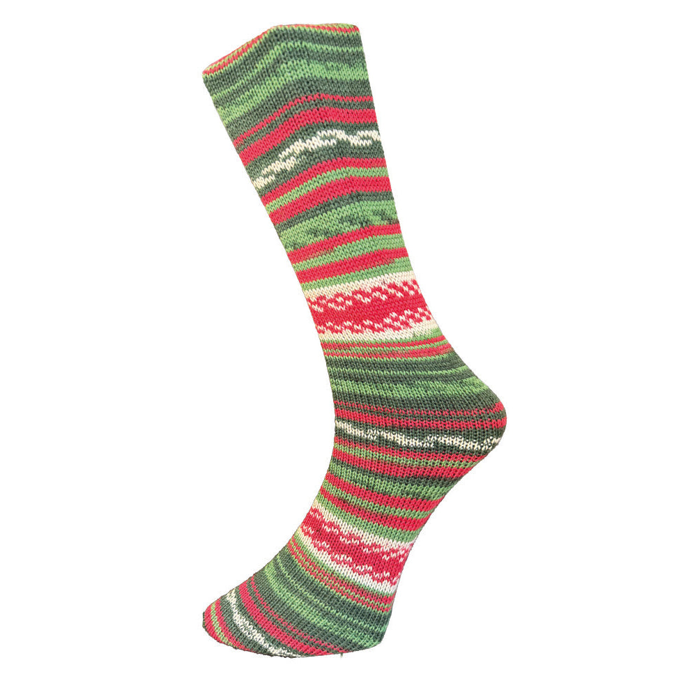 Gestrickte Socke aus Ferner 4fach Sockenwolle in Grün und Rot mit Jacquard-Streifen, Farbe 4-2412