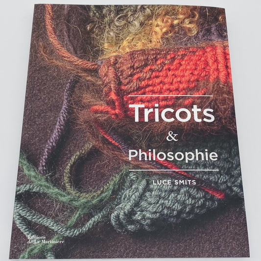 Pullover, Jacken, Stolen, Schals - mehr als  Original-Strickmuster geben sich in diesem Bush das Stelldichein.