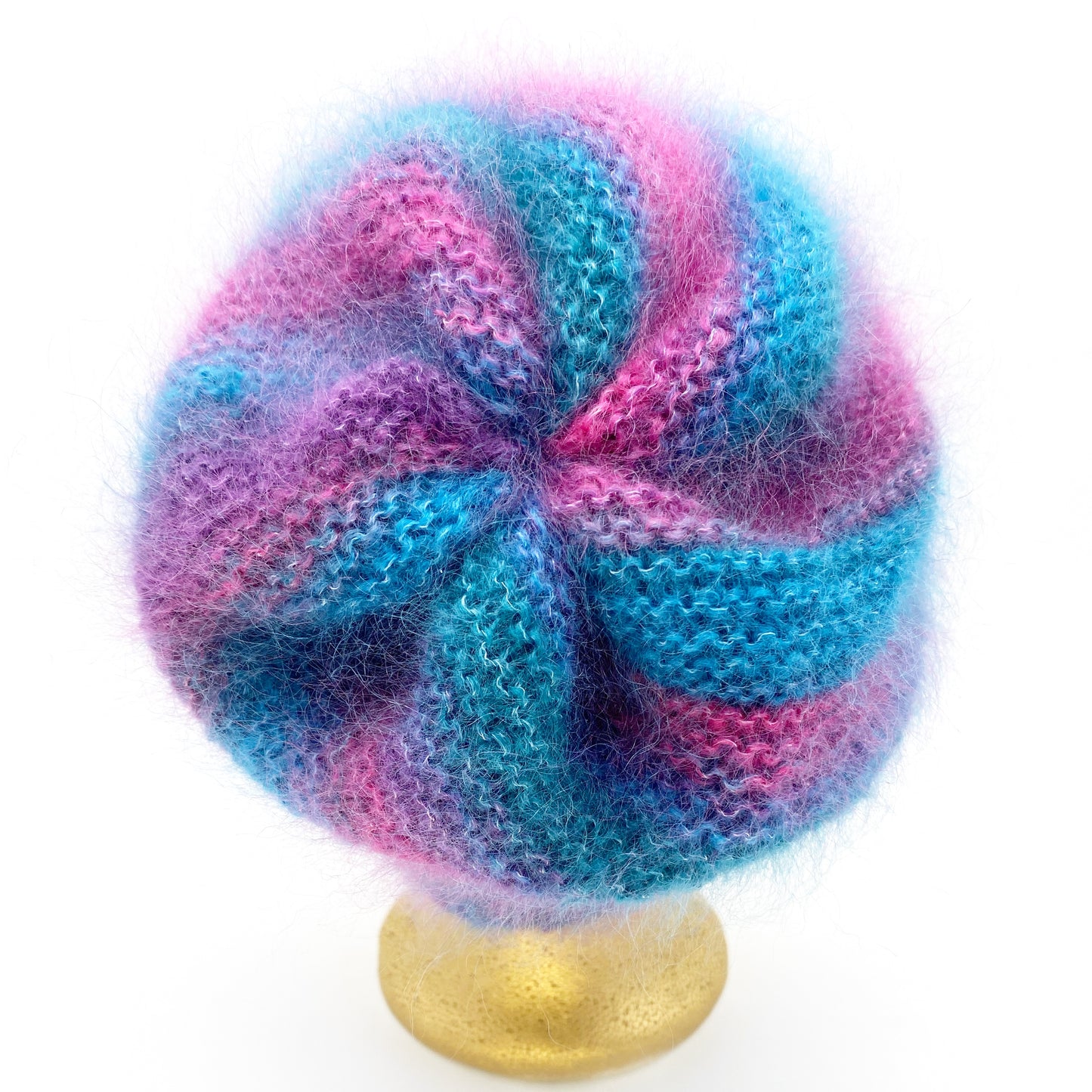 Handgestrickte Mütze - 75 % Mohair, 20 % Polyamid, 5 % Wolle (Merino Extrafine)