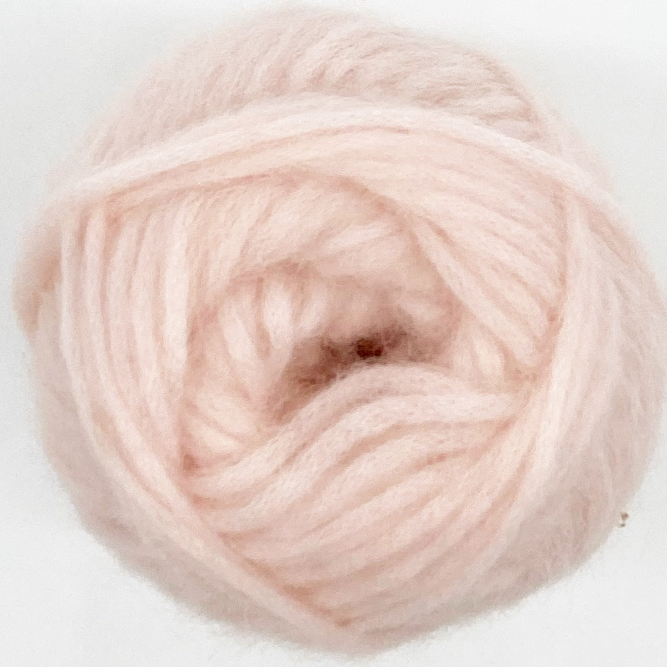 KOS - Sandnes yarn l 50g / approx. 150 ml 62% baby alpaca, 9% wool, 29% nylon