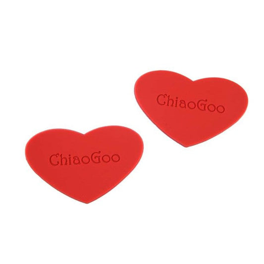 Die Heart Cable Grippers funktionieren mit allen schraubbaren Nadelsystemen — nicht nur mit ChiaoGoo, sondern auch mit anderen kompatiblen Marken. 