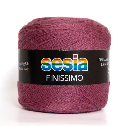 Sesia Finissimo Lace in warmem Lachs — hauchdünner Merino Extrafine Begleitfaden, Made in Italy.