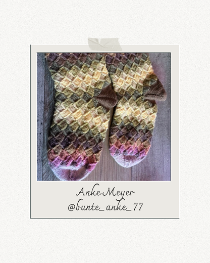 Entrelac Socken — Strick & Glück (Anleitung)