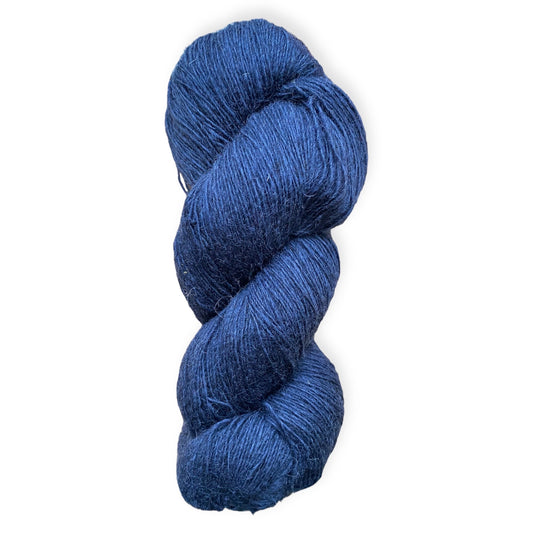 Dundaga 6/1,  Farbe 01.04 - 100% Schafwolle, “Eco - friendly” Wolle