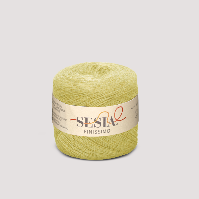 Sesia Finissimo Lace in warmem Senf — 100% Merino Extrafine als Begleitfaden zu Mohair und Alpaka.
