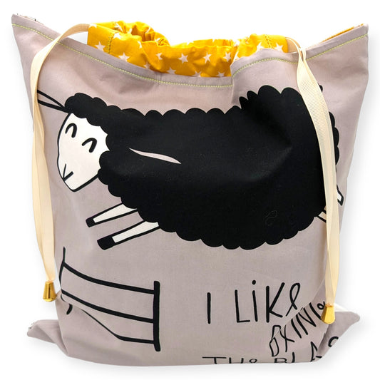 Projekttasche "I like being the black sheep"