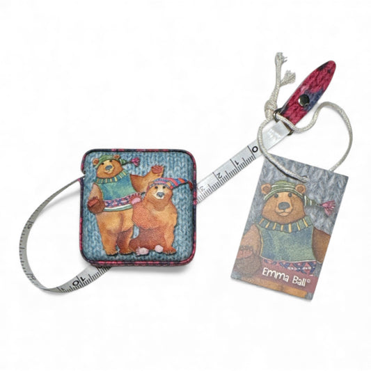 Emma Ball Maßband Woolly Bears – 1,5 m, Geschenkidee für Stricker:innen