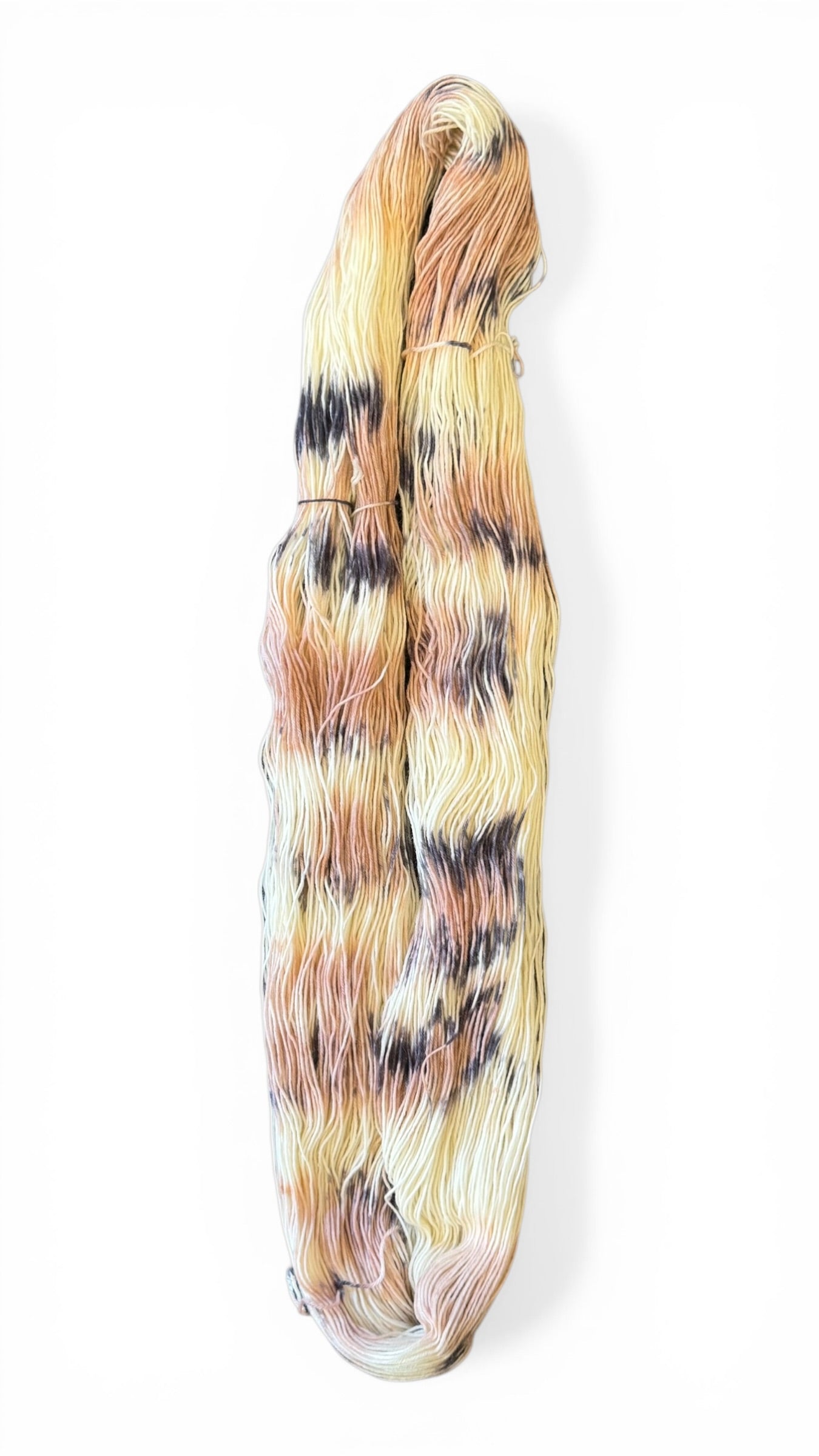 handgefärbte Sockenwolle braun beige Farbverlauf Hamburg kaufen Strickgarn