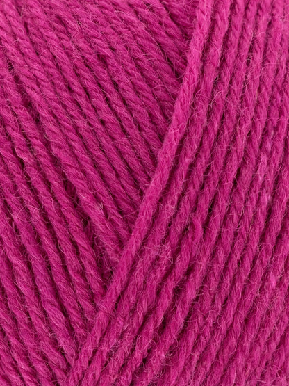 Signature 4ply - Solid