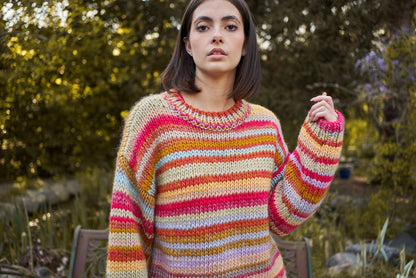 Gestreifter Pullover aus Young and Trendy in warmen Orange- und Gelbtönen