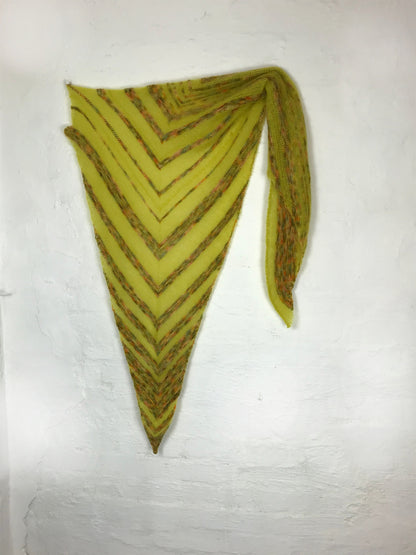 Gelbes Dreieckstuch aus Mohair und Seide