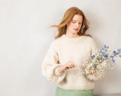 SOFT KNIT FOR LADIES 2102 - Sandnes yarn