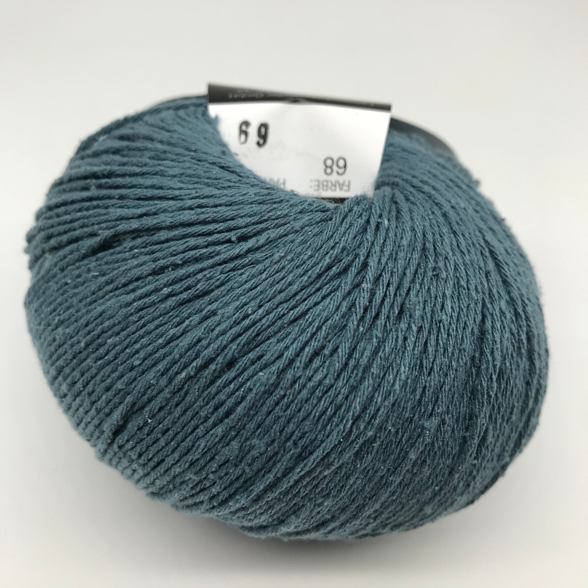 Silky - Pro Lana | 200 m -50 gr | 100% Seide. Garn besteht aus reiner Seide