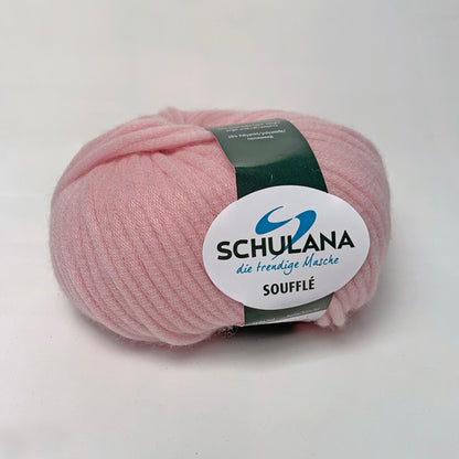 Soufflé von Schulana -  56% Schurwolle  44% Nylon  50 g = ca. 100 m