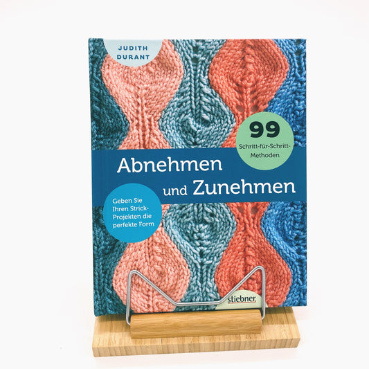 Geben Sie Ihren Strick-Projekten die perfekte Form Dieser Band wird allen Strickbegeisterten ein wertvoller Begleiter sein, um eigene Stücke passgenau zu verändern und auf die individuellen Maße und Bedürfnisse abzuändern: