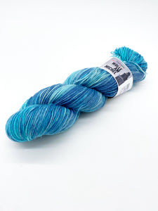 Handgefärbte Sockenwolle 4-fach «#Nadschiba» Fr. 3/04.04