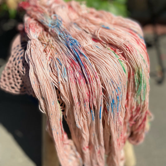 Neith Farbe 02 – handgefärbte Wolle am Michel l 100% Baumwolle l 50 gr = 125 m