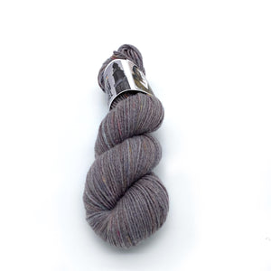 Hatshepsut Fr.01 – handgefärbte Wolle am Michel l 100% Fine Merino Superwash l 100 gr = 162 m