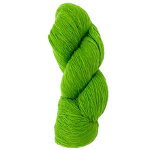 Laden Sie das Bild in den Galerie-Viewer, Dundaga 6/1,  Farbe 4 - 100% Schafwolle, “Eco - friendly” Wolle
