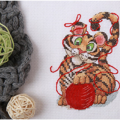 Klart Kreuzstich Set "Kleiner Tiger und Wollknäuel", Zählmuster, 11,5x14,5cm